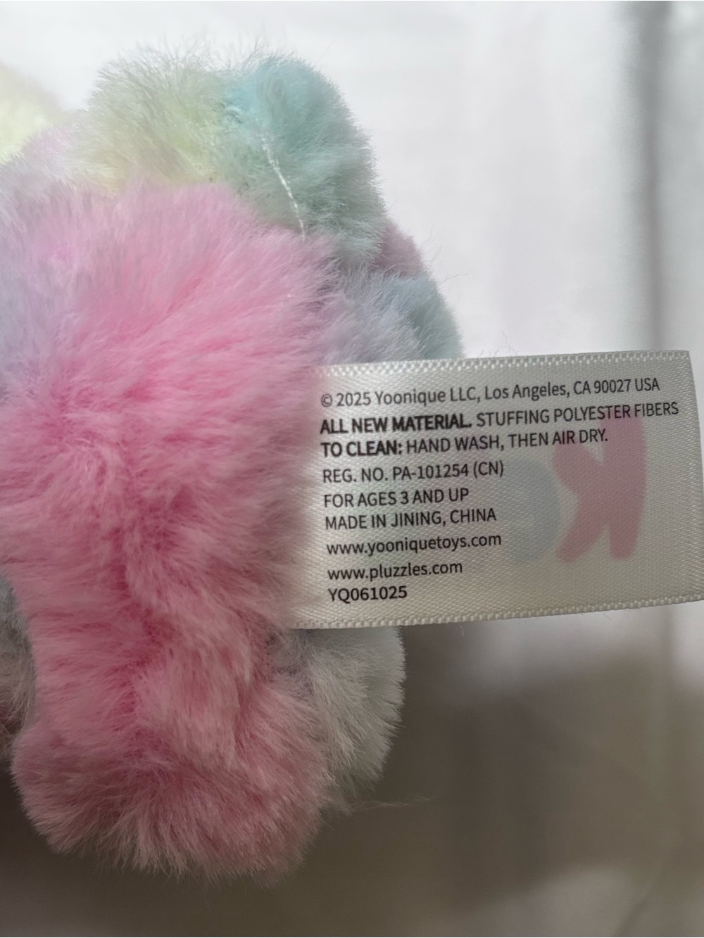 Yoonique Lababies Sorbet Squad Monster Tie-Dye Plush Keychain - Picture 4 of 6
